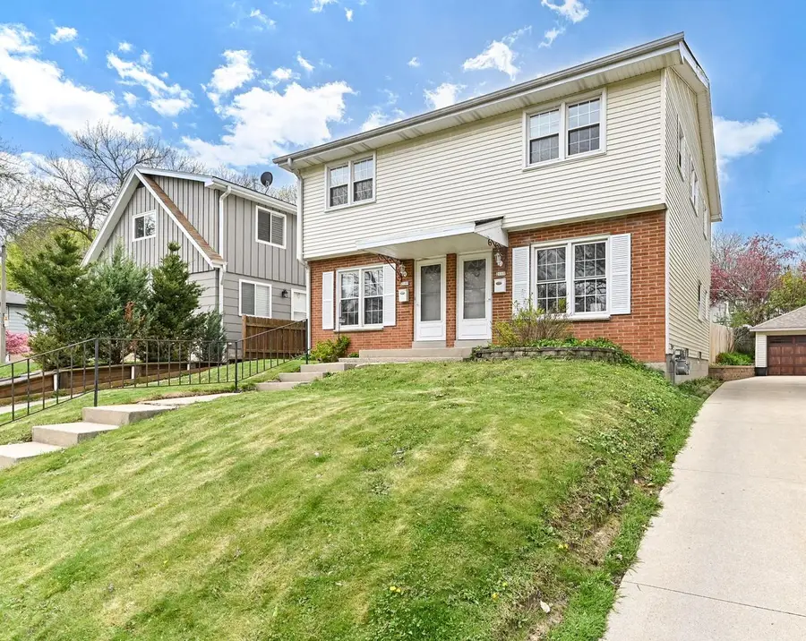 2109 N 70th STREET #2111, Wauwatosa, WI 53213 - #2