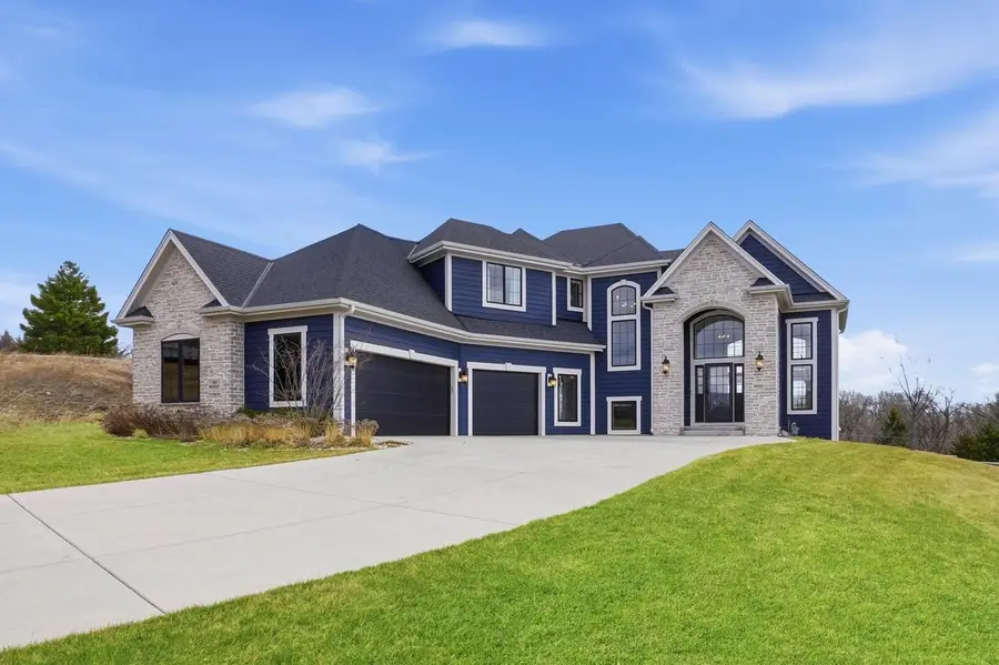 N87W25037 Bay COURT, Sussex, WI 53089 - #3