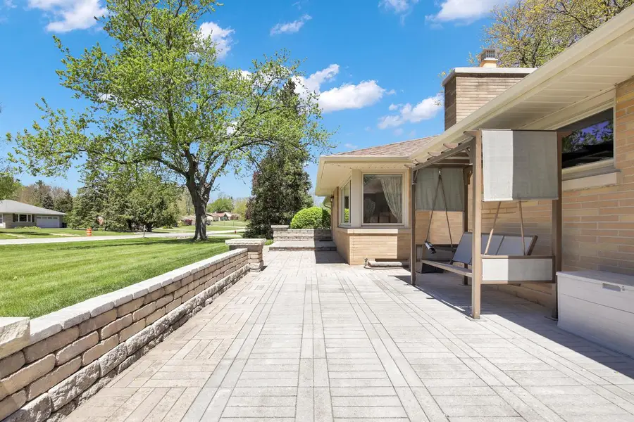 4140 N 162nd STREET, Brookfield, WI 53005 - #2
