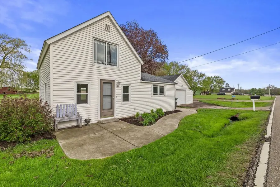 8200 312th AVENUE, Burlington, WI 53105 - #2