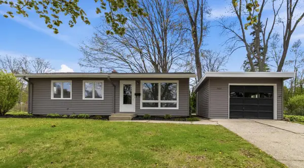 7405 Eaton LANE, Milwaukee, WI 53129