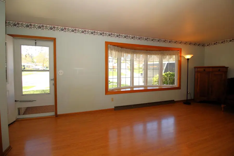 1721 Sylvan WAY, West Bend, WI 53095 - #3