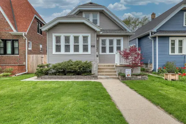 1473 90th STREET, West Allis, WI 53214
