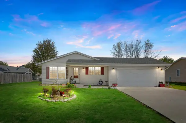 3080 Kimberly AVENUE, Greenfield, WI 53221