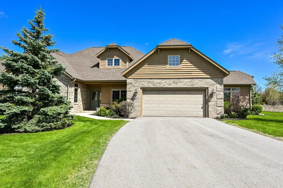 10803 Essex DRIVE, Mequon, WI 53092 - #3
