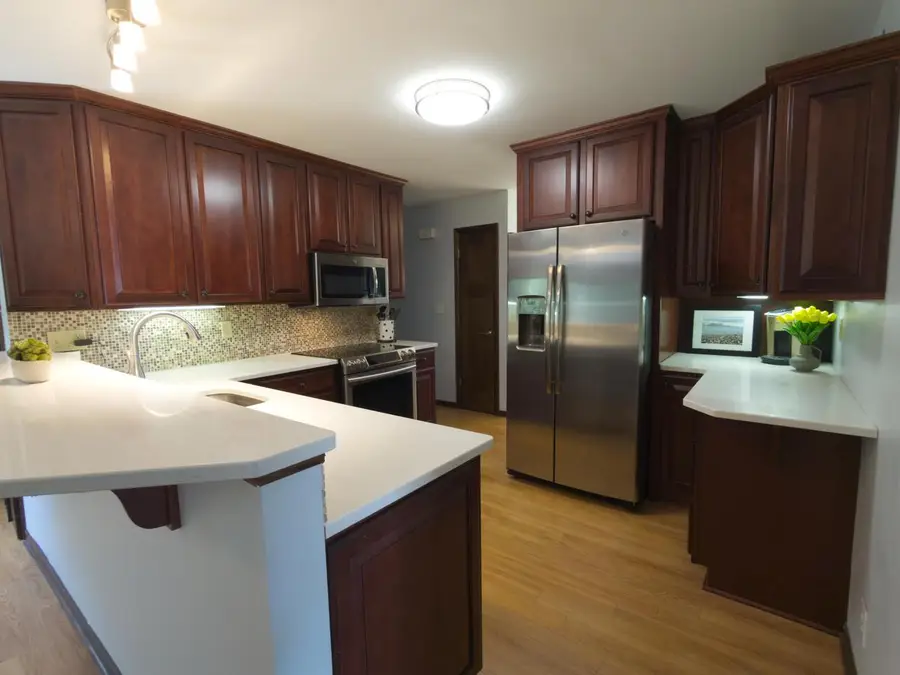 825 Garvens AVENUE, Brookfield, WI 53005 - #3