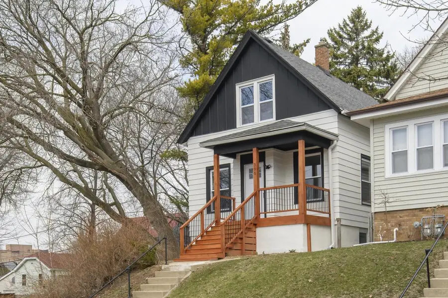 300 Rosedale AVENUE, Milwaukee, WI 53207 - #2