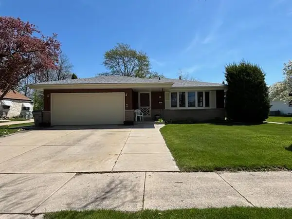 5354 8th STREET, Milwaukee, WI 53221