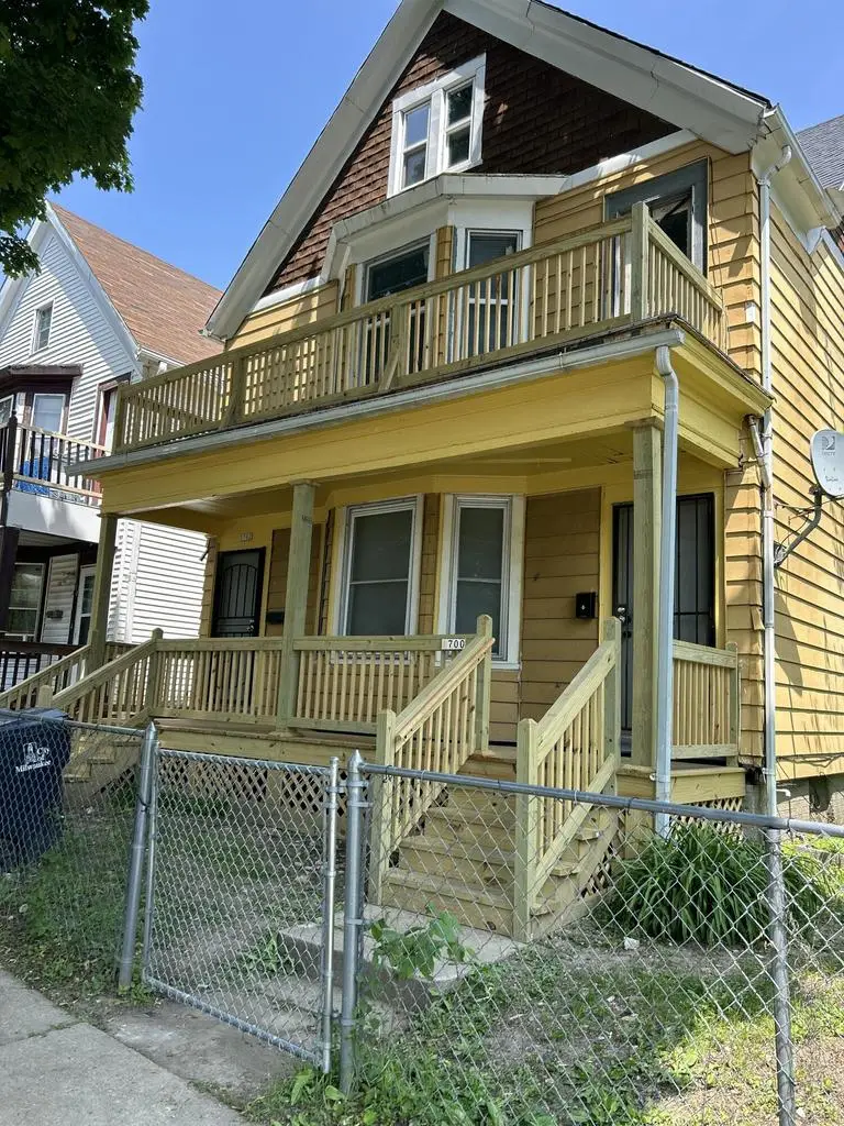 1700 28th STREET #1702, Milwaukee, WI 53208 - #1