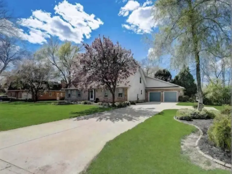 904 Lake Shore DRIVE, Beaver Dam, WI 53916 - #2
