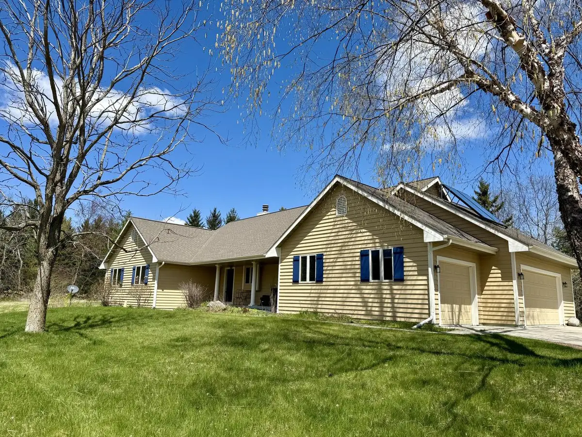N6383 Hickory Cross, Plymouth, WI 53073 - #1