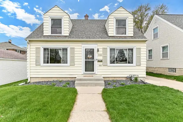 7926 Wright STREET, Wauwatosa, WI 53213