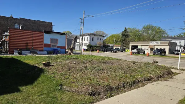 823 45TH STREET, Kenosha, WI 53140