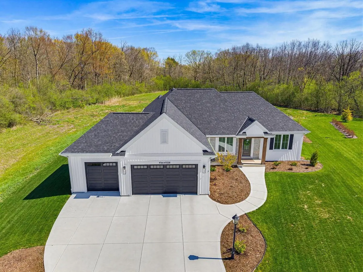 W144N11538 Wrenwood DRIVE, Germantown, WI 53022 - #1