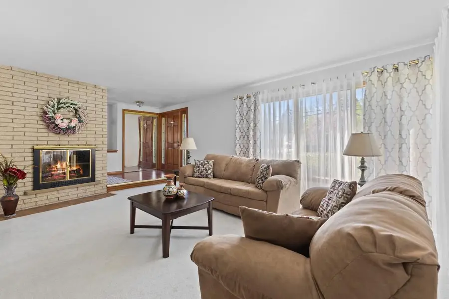 524 Forest Hill AVENUE, Oak Creek, WI 53154 - #2