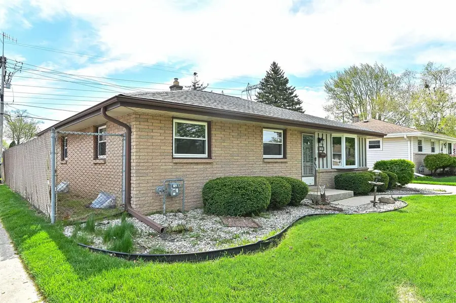 5416 Elaine AVENUE, Cudahy, WI 53110 - #3