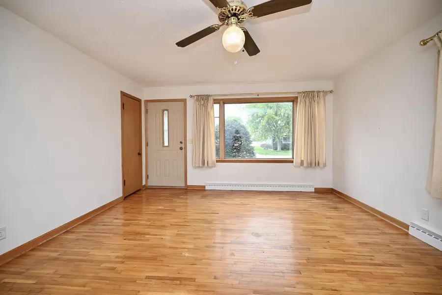 730 47th AVENUE, Goodview, MN 55987 - #3