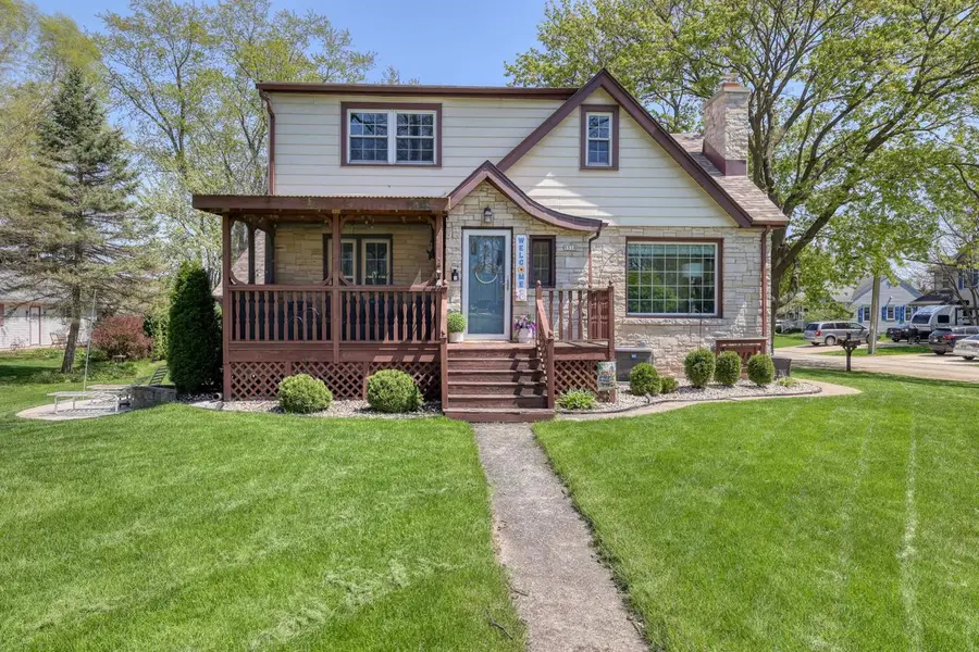 5518 S 110th STREET, Hales Corners, WI 53130 - #3