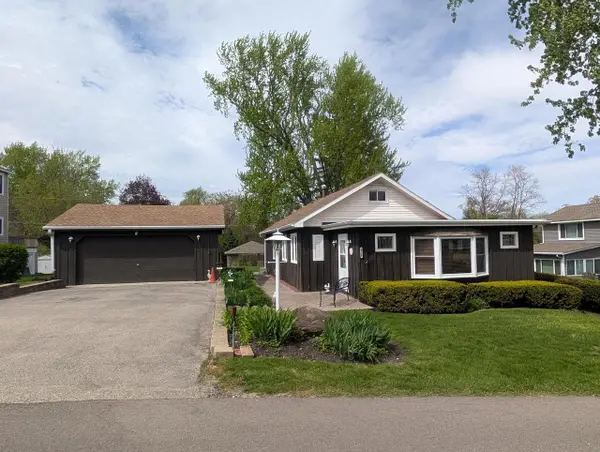 4226 Maple DRIVE, Delavan, WI 53115