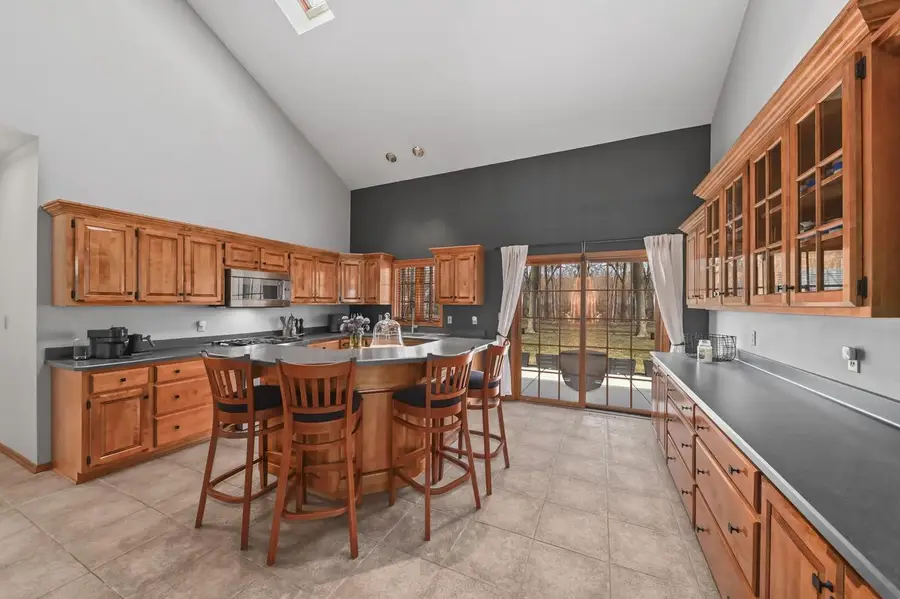 14220 North Oak BOULEVARD, New Berlin, WI 53151 - #3