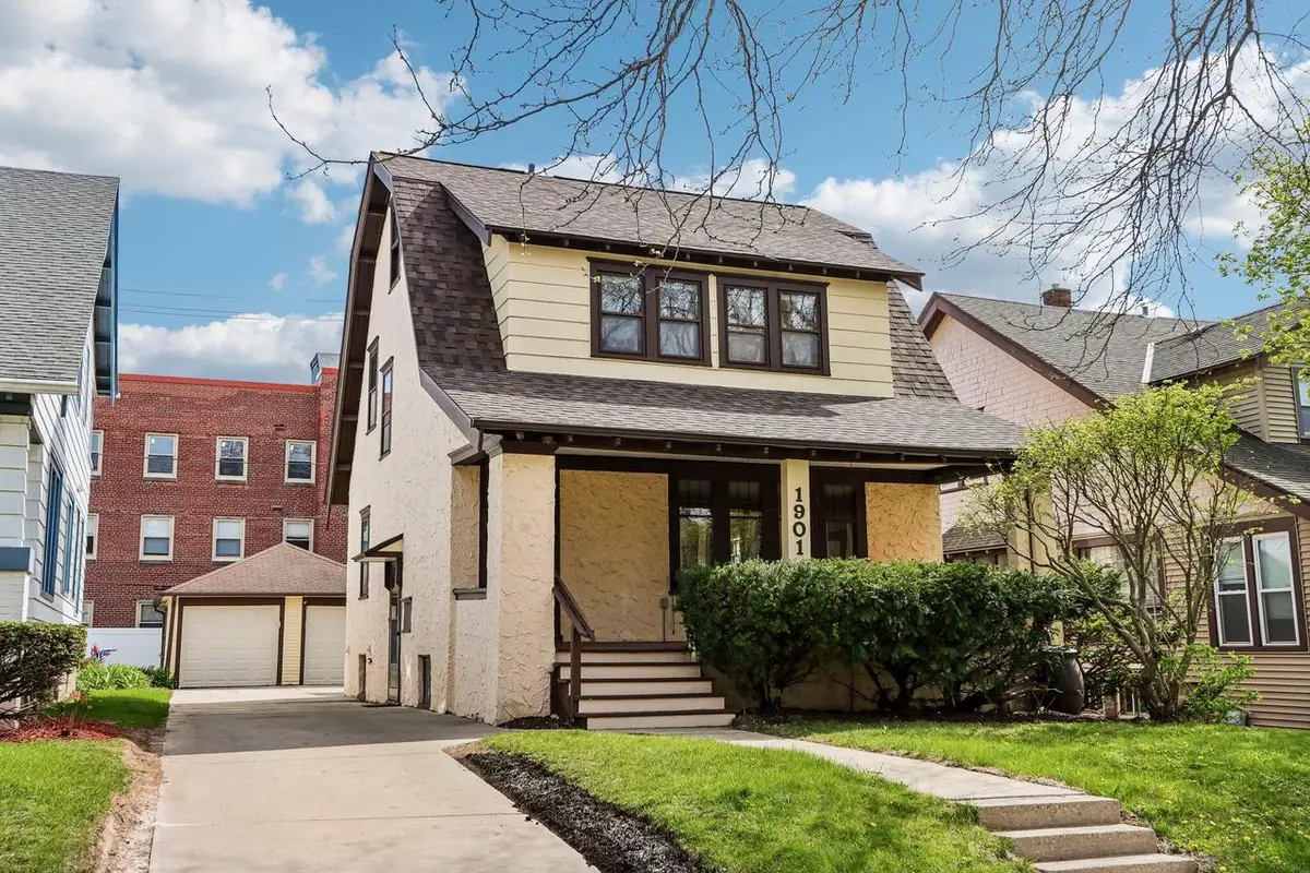 1901 E Elmdale COURT, Shorewood, WI 53211 - #1