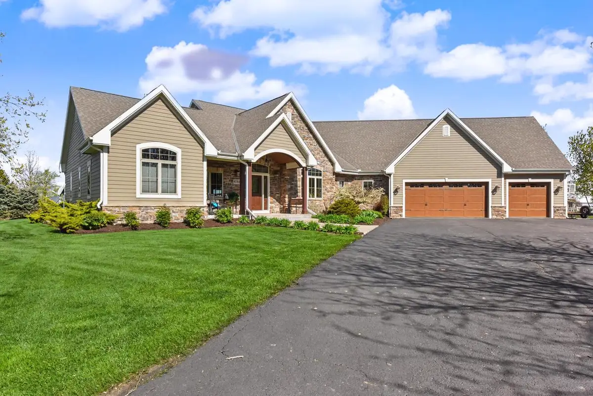 4722 Oakwood ROAD, Franklin, WI 53132 - #1