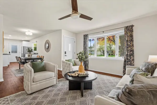 W67N408 Grant AVENUE, Cedarburg, WI 53012
