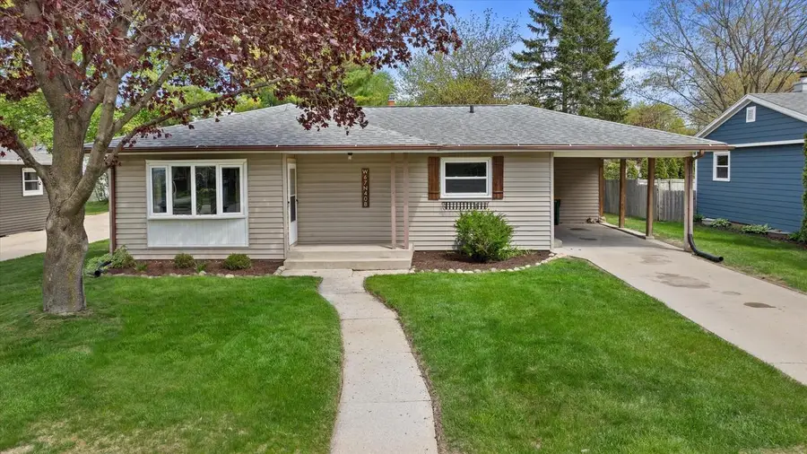 W67N408 Grant AVENUE, Cedarburg, WI 53012 - #2