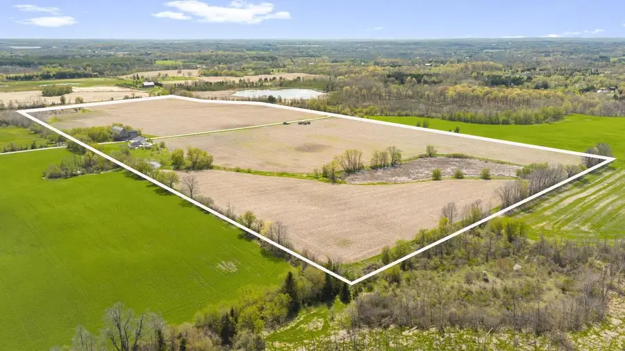 2830 Shady Lane ROAD, Saukville, WI 53080 - #2