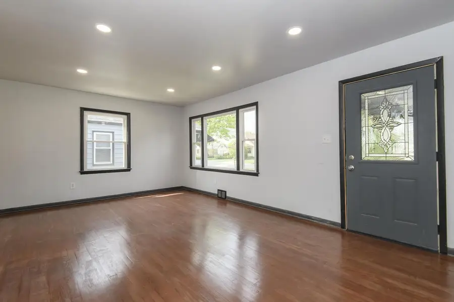 5042 19th PLACE, Milwaukee, WI 53209 - #3