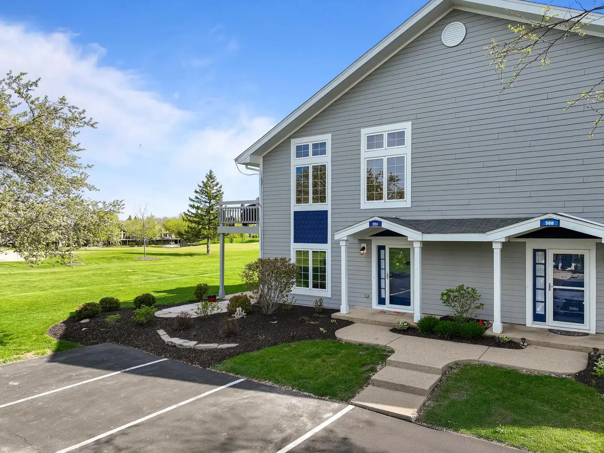 584 Geneva National AVENUE #6-49, Lake Geneva, WI 53147 - #1