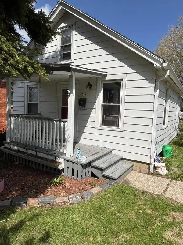 3552 2nd STREET, Milwaukee, WI 53207