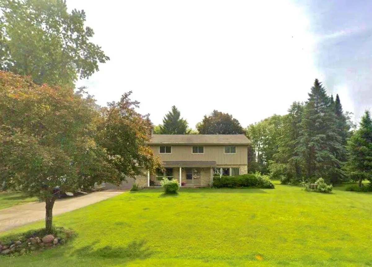W360N7532 Thomas DRIVE, Oconomowoc, WI 53066 - #1