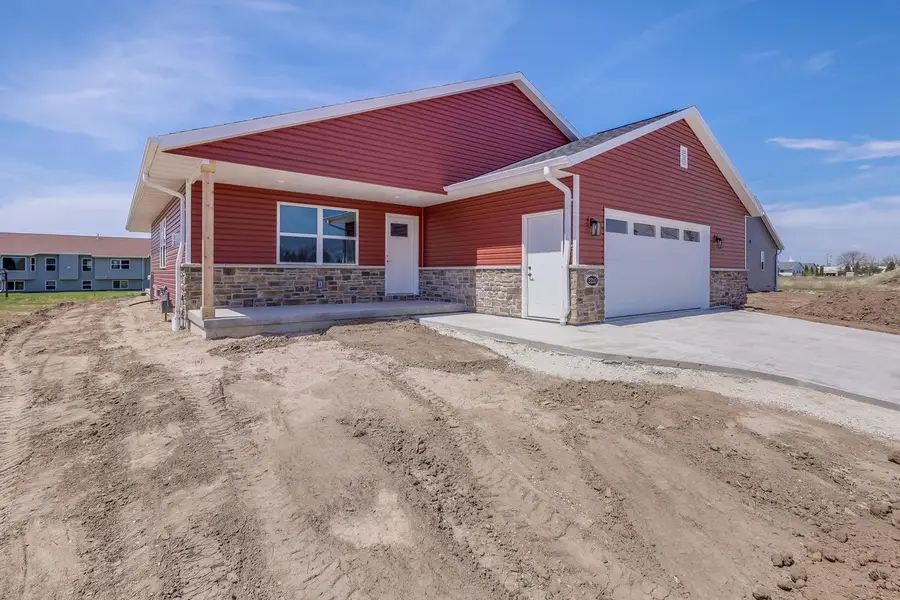 2210 S 19th STREET, Manitowoc, WI 54220 - #2