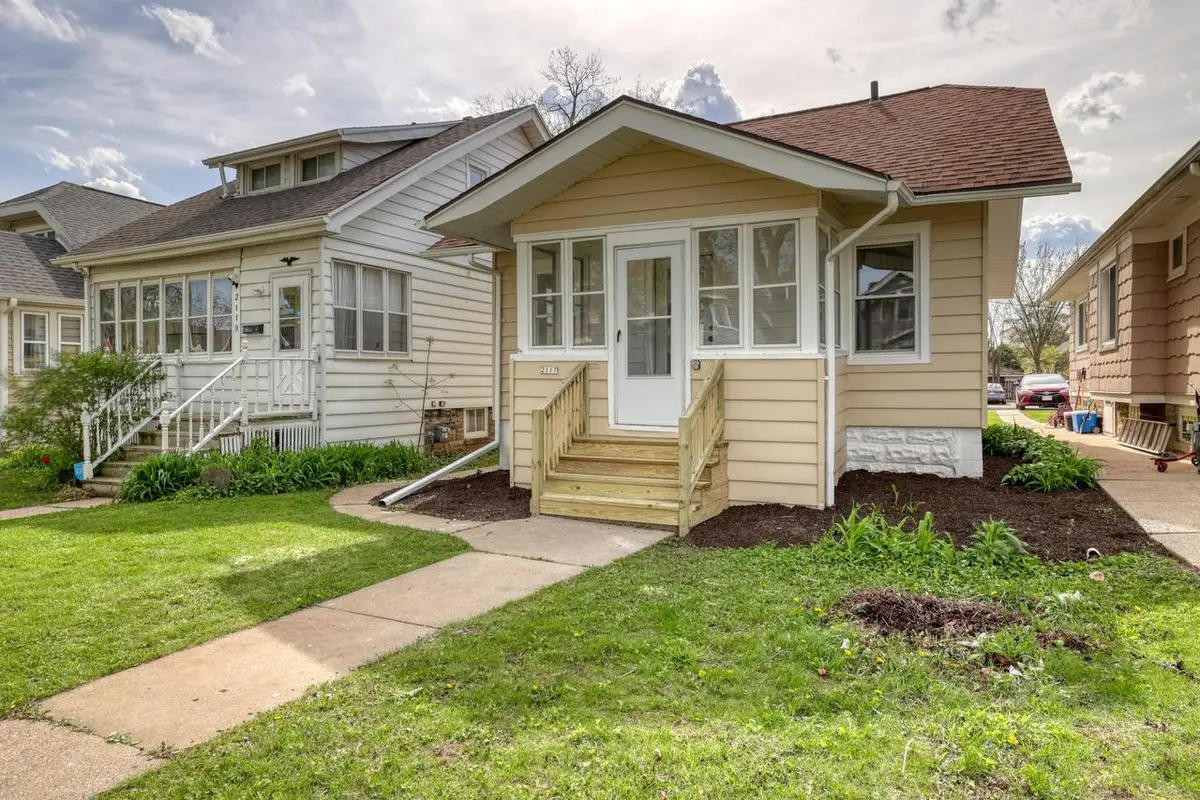 2117 77th STREET, Milwaukee, WI 53219 - #1