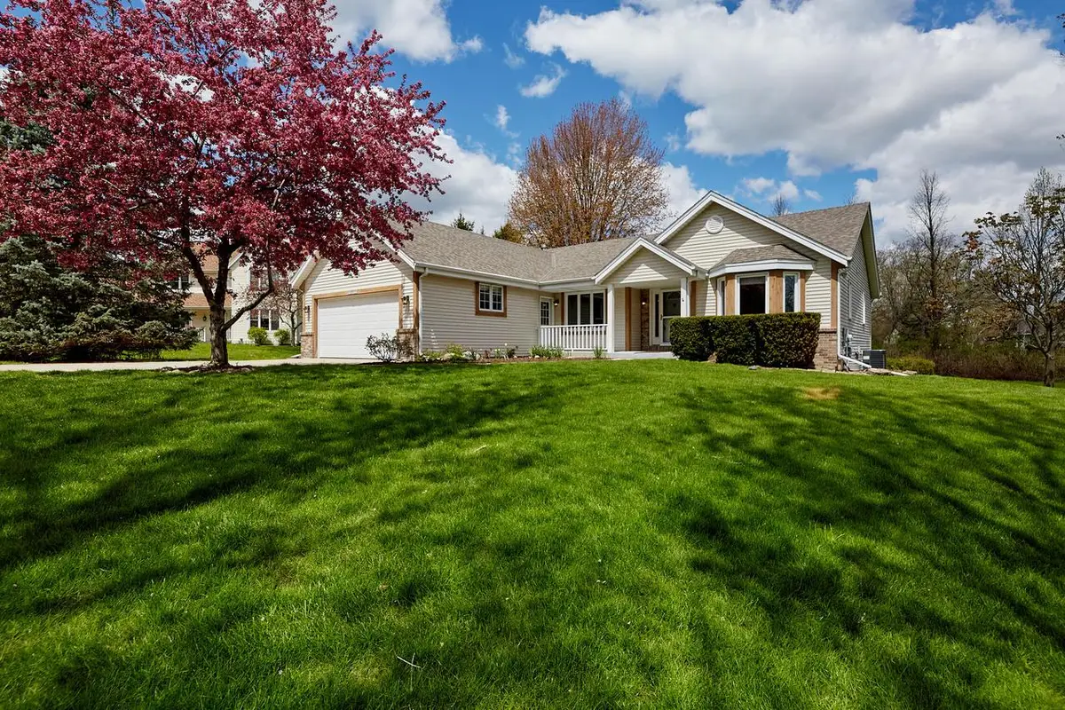 W265N6770 Yarotta CIRCLE, Lisbon, WI 53089 - #1