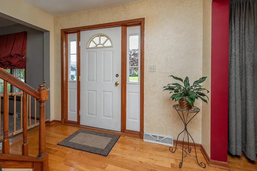 N75W23408 Ridgeview CIRCLE, Sussex, WI 53089 - #3