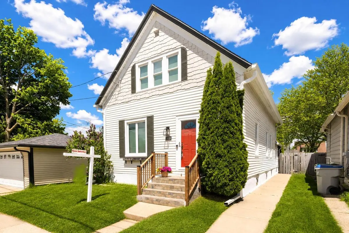 2228 E Euclid AVENUE, Milwaukee, WI 53207 - #1