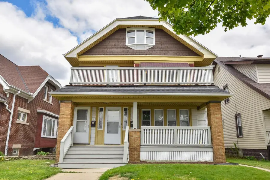 422 W Harrison AVENUE #424, Milwaukee, WI 53207 - #2