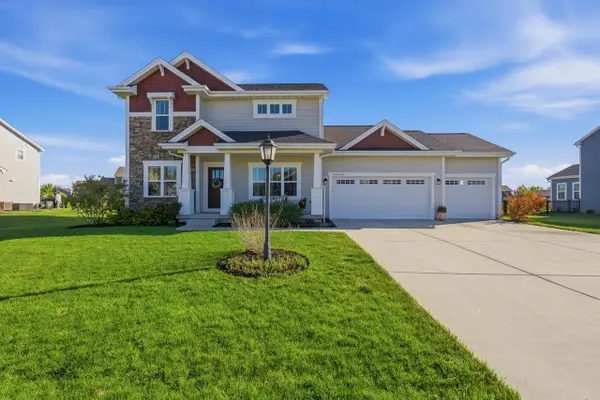 N62W13709 Sunburst DRIVE, Menomonee Falls, WI 53051