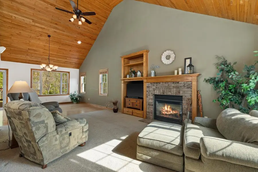 501 Drumlin COVE, Slinger, WI 53086 - #3