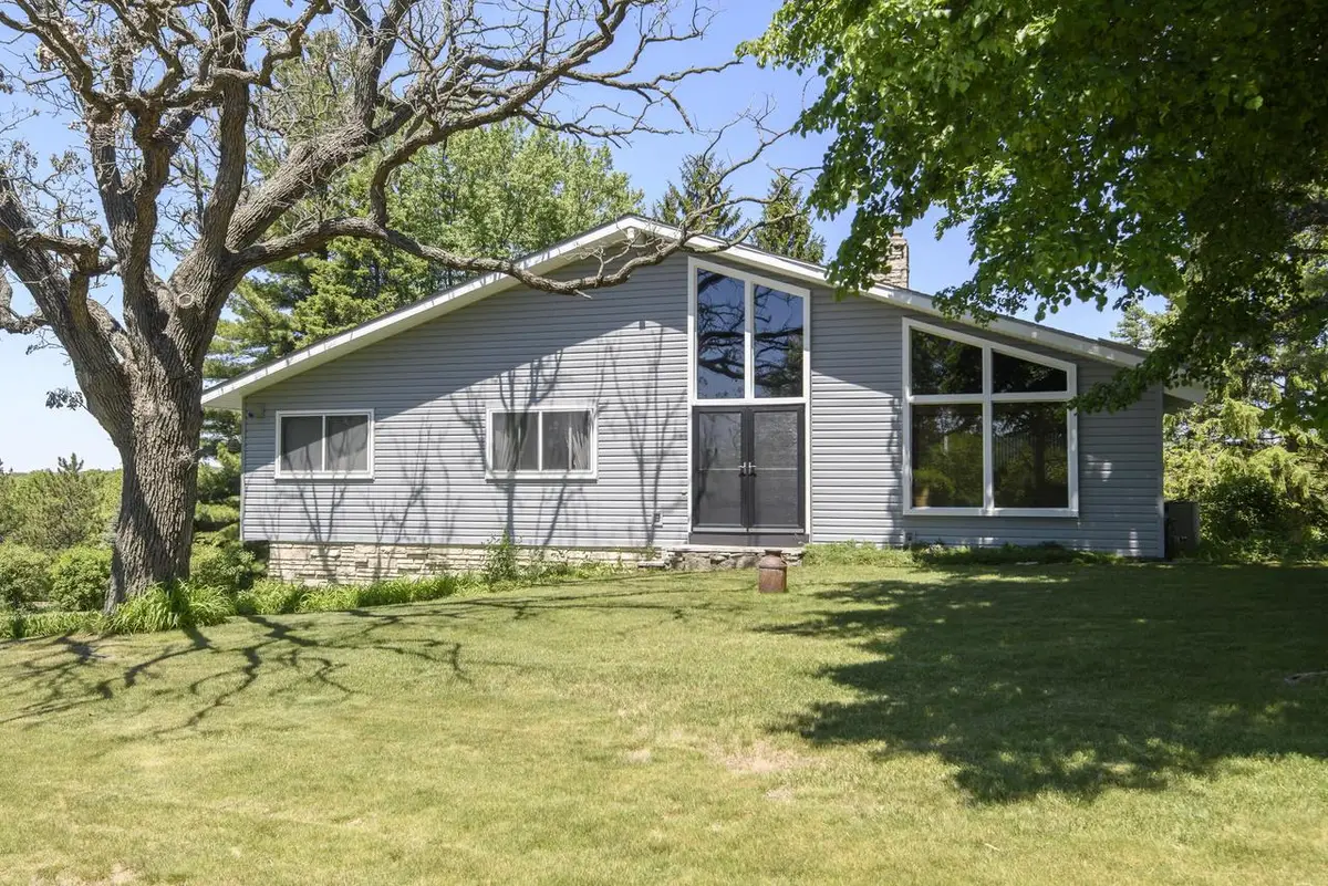 S78W31428 Sugden ROAD, Mukwonago, WI 53149 - #1