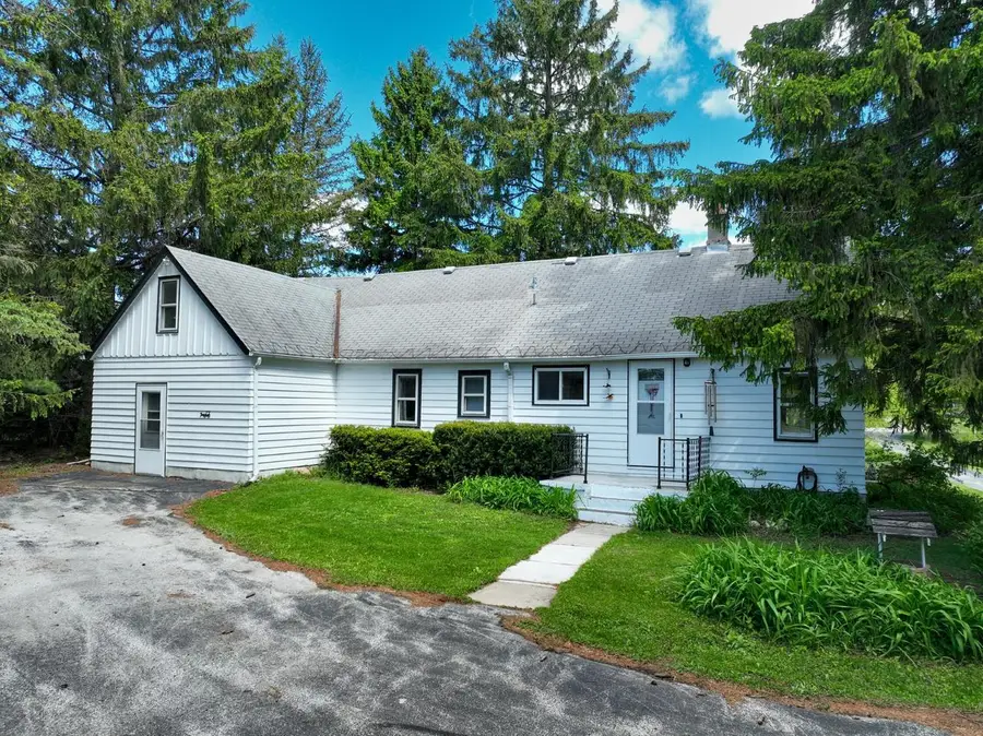 2901 Forest Hill AVENUE, Franklin, WI 53132 - #2