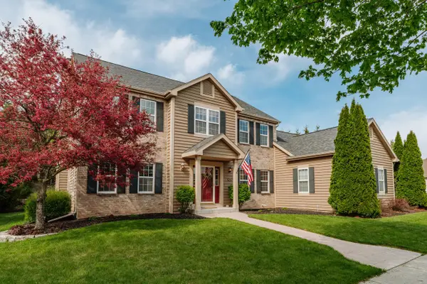2966 Gateway AVENUE, Hartford, WI 53027