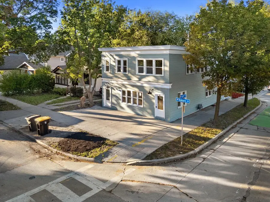 6800 Auburn AVENUE #6802, Wauwatosa, WI 53213 - #3