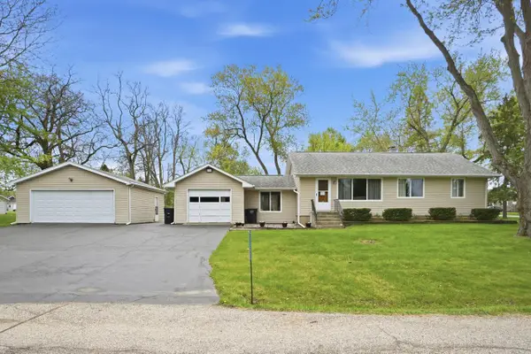 22221 121st STREET, Bristol, WI 53104