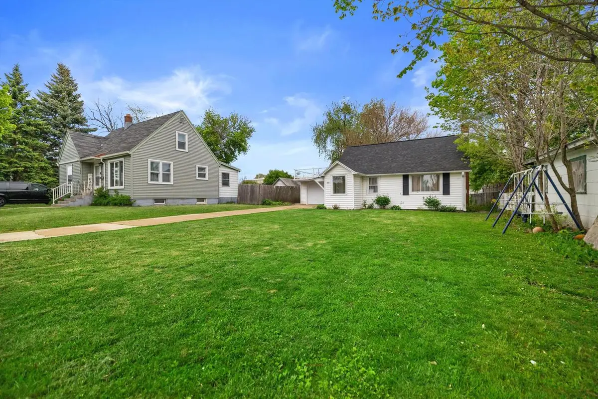 207 Harrison STREET, Delavan, WI 53115 - #1