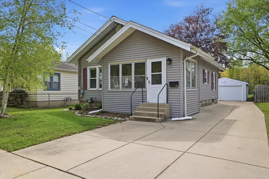 122 Tenny AVENUE, Waukesha, WI 53186 - #2
