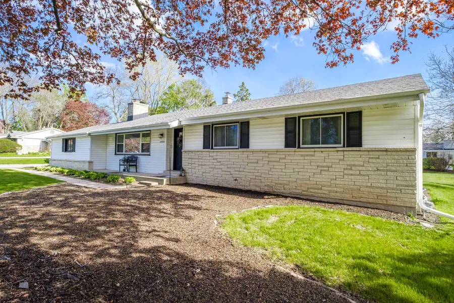 17535 Azure LANE, Brookfield, WI 53045 - #3