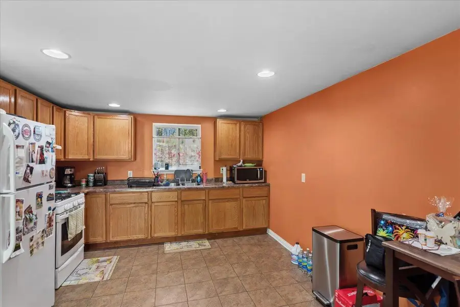 816 Maple STREET, Twin Lakes, WI 53181 - #3